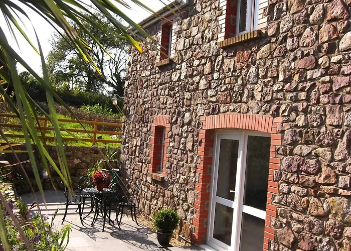 Burry Farm Cottage