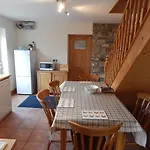 Burry Farm Cottage